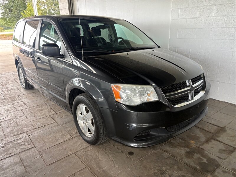 dodge grand caravan 2011 2D4RN3DG5BR767890 image